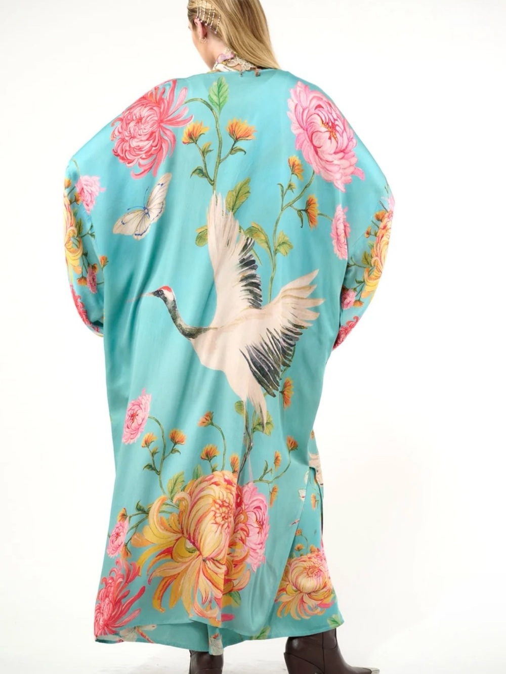 Aratta Legend Of The Crane Kimono in Vintage Emerald #fall #boho #wearableart - Picture 7 of 8
